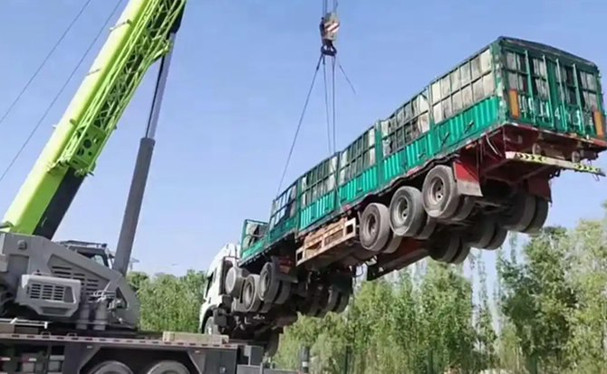 蓬溪道路脱困救援案例